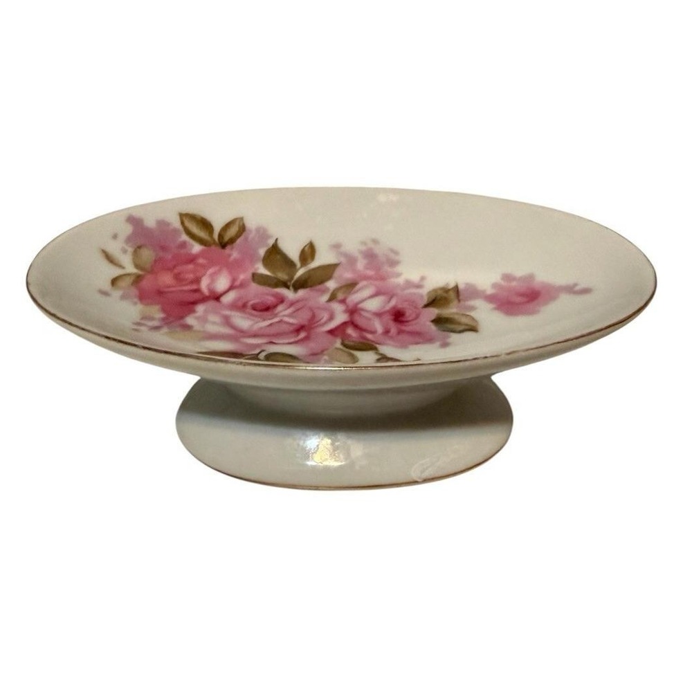 Japanese Soap Dish Trinket Floral Bouquet Porcelain White Background Gold Trim